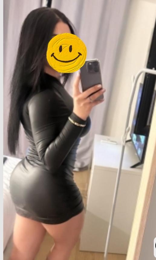 Chica busca chico en Almería: 