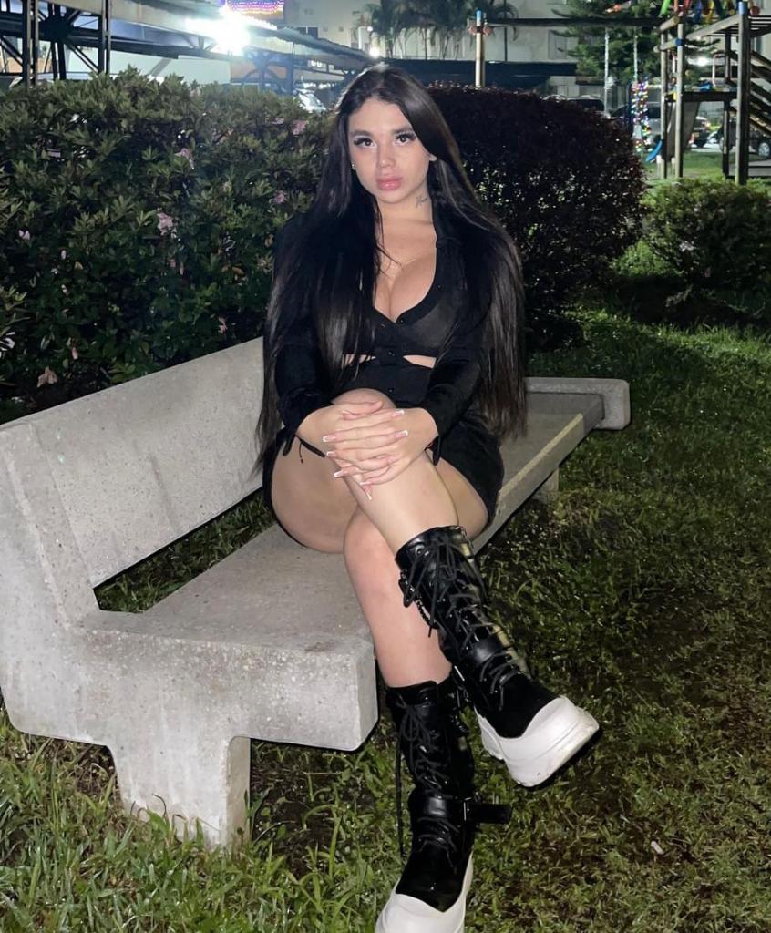 673525920: Transexual en Burgos