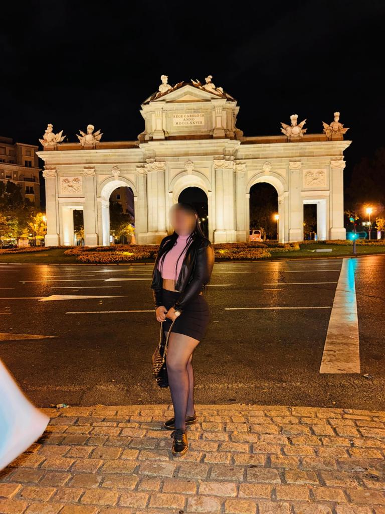 631278722: Chica busca chico en Tenerife