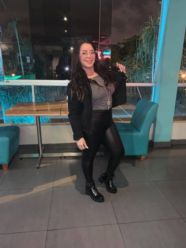 612283820: Chica busca chico en Valencia