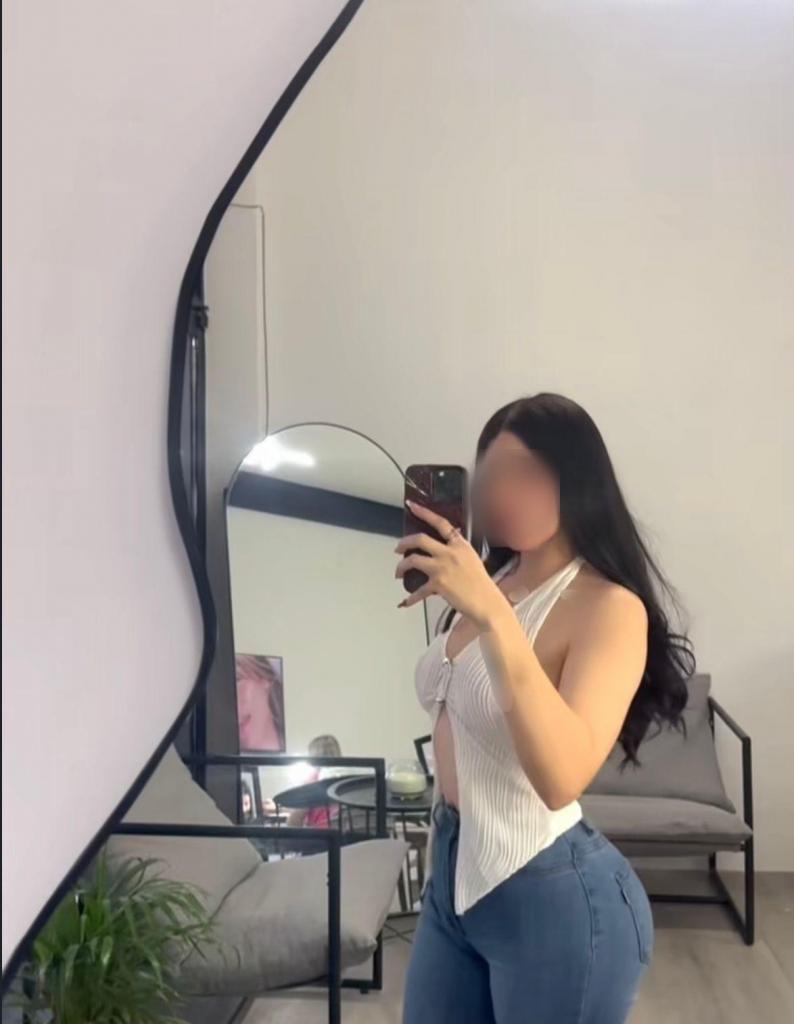 Chica busca chico en Mallorca: 