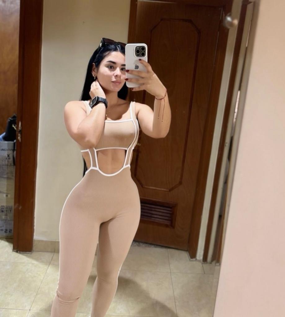 Chica busca chico en Granada: 