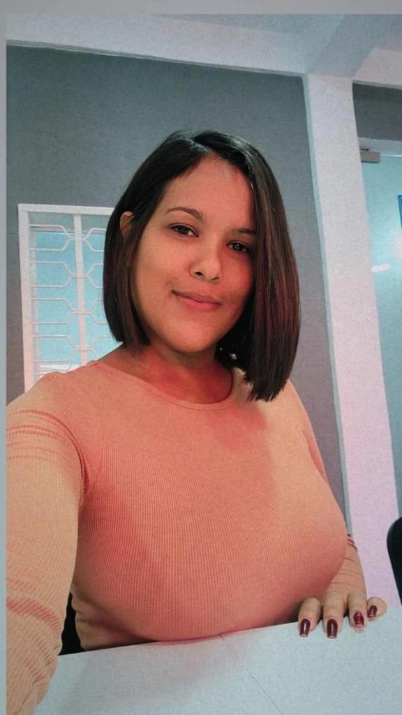 Chica busca chico en Tenerife: 