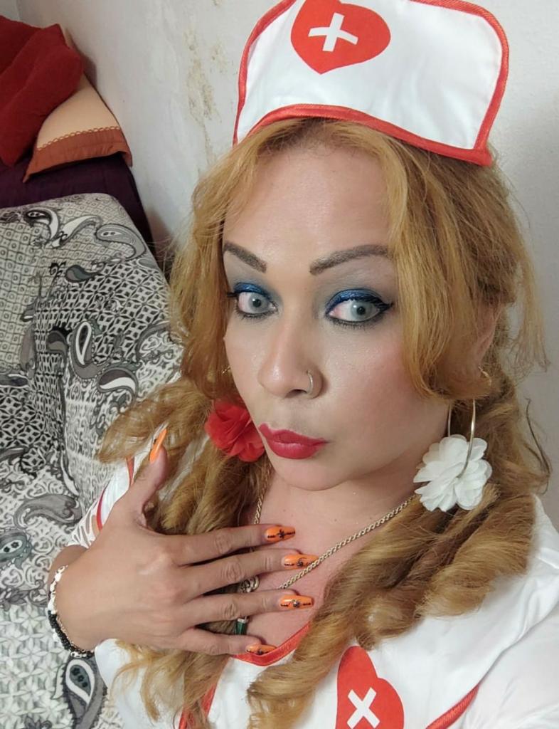 611358373: Chica busca chico en Pontevedra