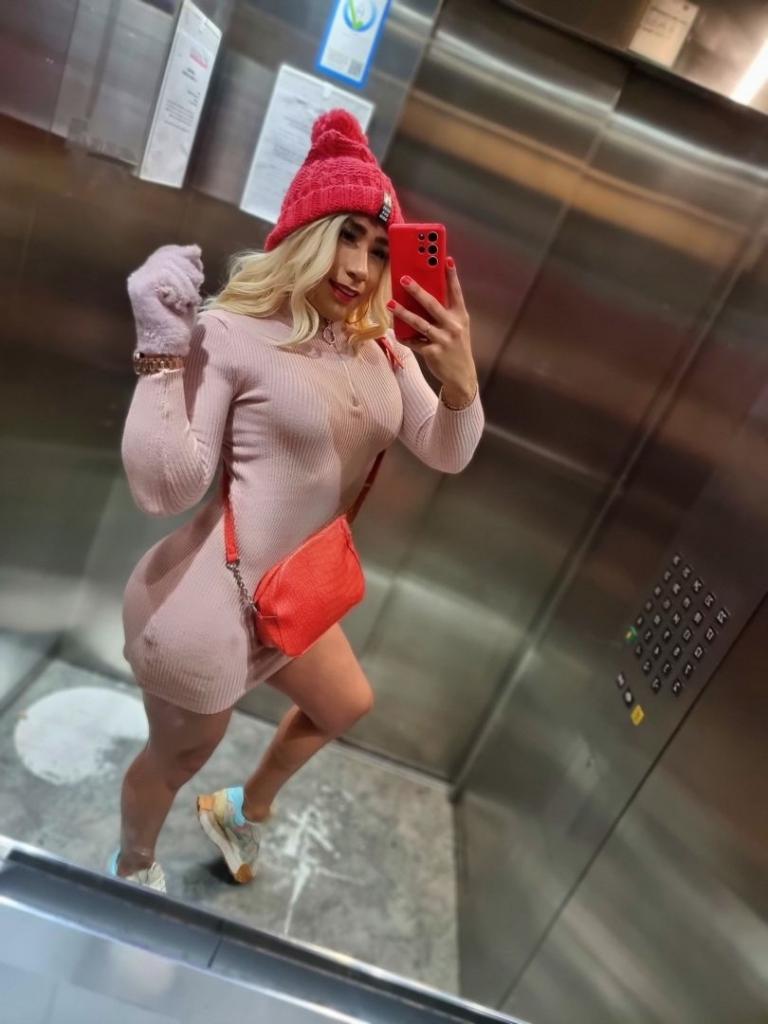 603110410: Transexual en Tenerife