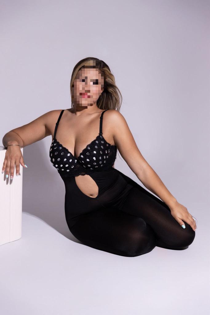 671159750: Chica busca chico en Madrid