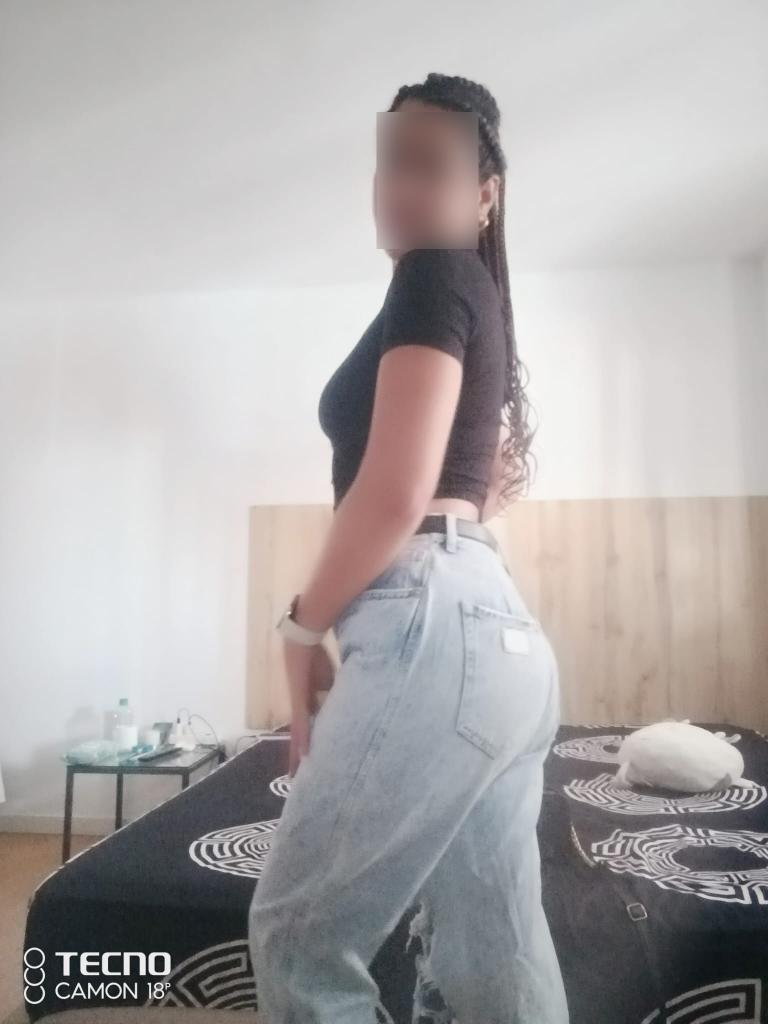 632050302: Chica busca chico en Las Palmas