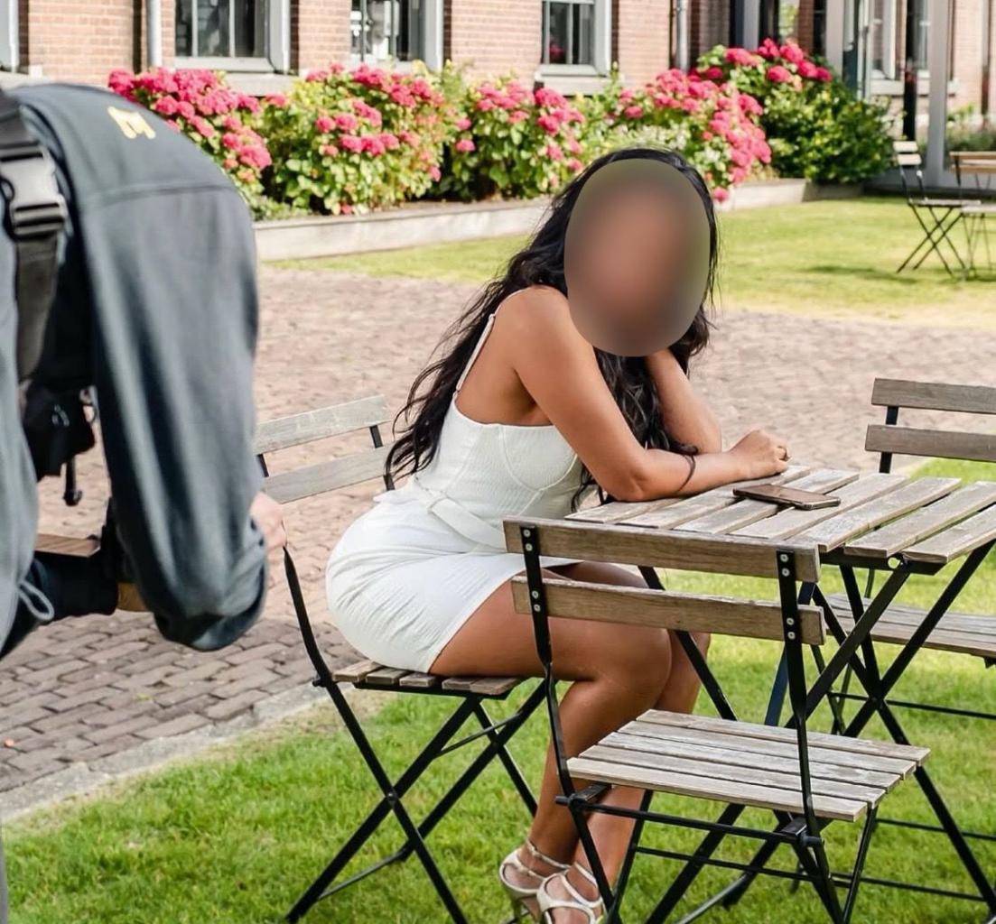 Chica busca chico en Castellón: 