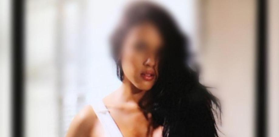 Chica busca chico en Almería: 