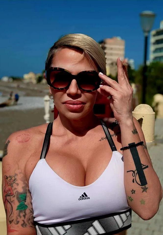 Chica busca chico en Castellón: 