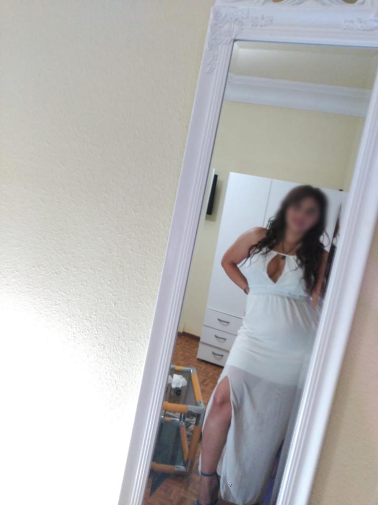 Chica busca chico en Zaragoza: 