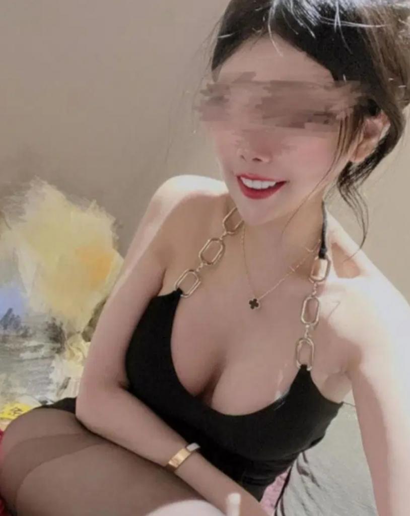 Chica busca chico en Mallorca: 