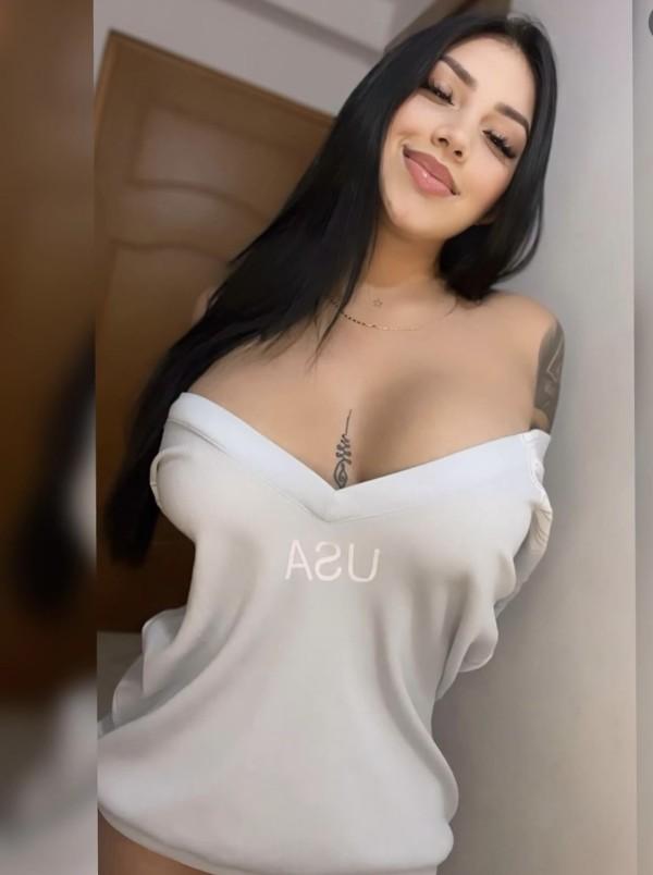 Chica busca chico en Cádiz: 