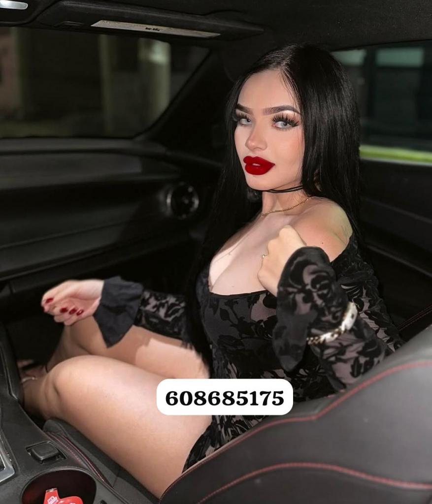 Chica busca chico en Huelva: 