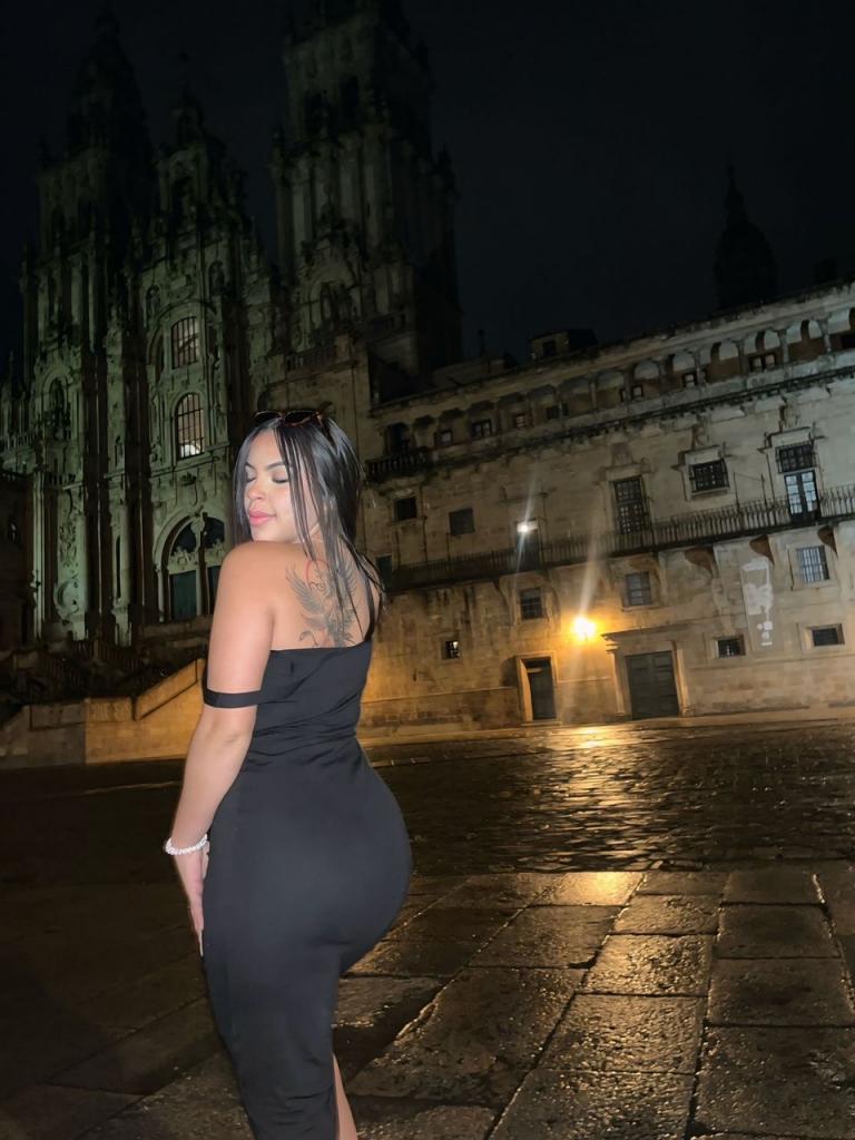 Chica busca chico en La Coruña: 