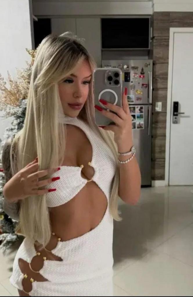 Chica busca chico en Ibiza: 