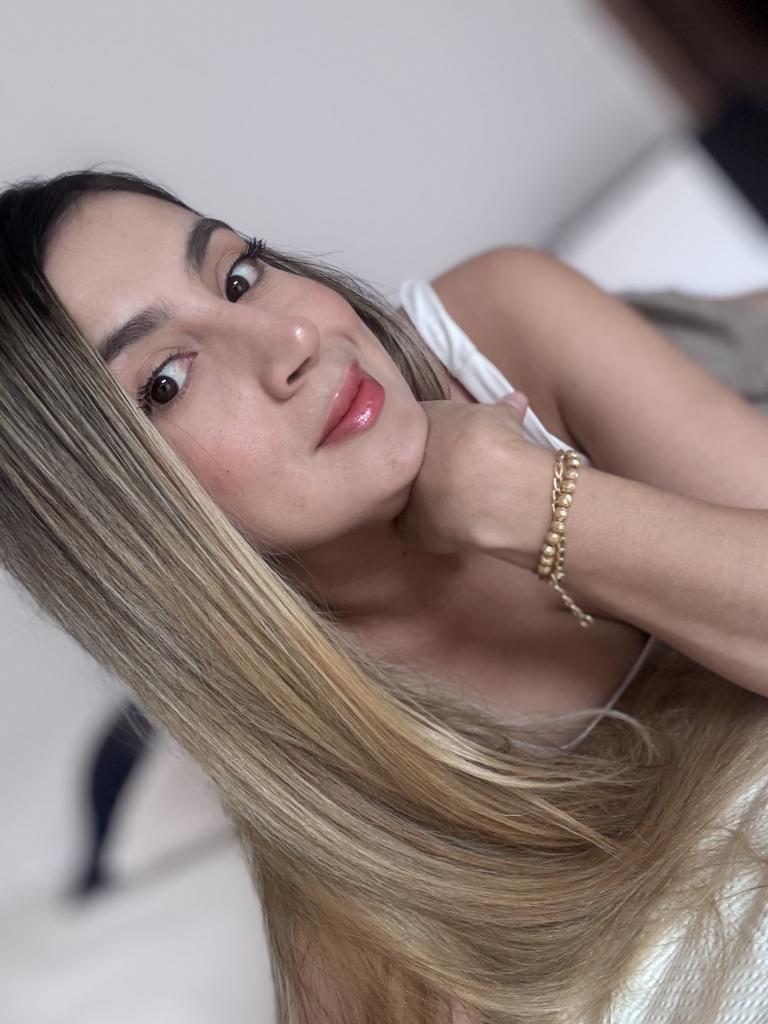 Chica busca chico en Granada: 