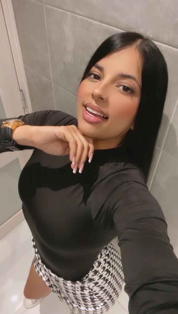 643596417: Chica busca chico en Cantabria