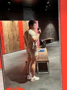 627786356: Chico busca chica en Madrid