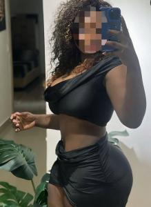 604206429: Chica busca chico en Tenerife