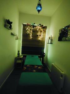 640059072: Chica busca chico en Madrid