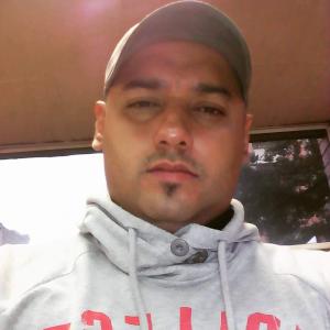 614076474: Chico busca chica en Murcia