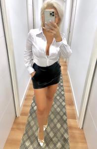 657639098: Chica busca chico en Orense