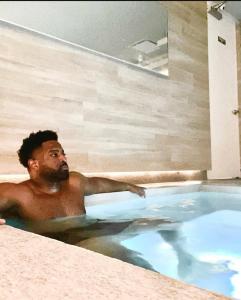 611682189: Chico busca chica en Madrid