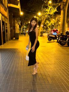 631652765: Chica busca chico en Barcelona