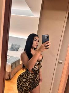 604364134: Chica busca chico en Valencia