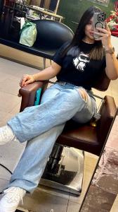 672938244: Chica busca chico en Madrid