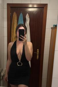 697745698: Chica busca chico en Madrid