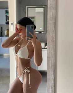 604443386: Chica busca chico en Málaga