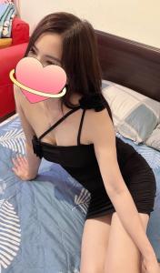 637778770: Chica busca chico en Barcelona