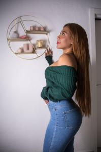 612554283: Chica busca chico en Valencia