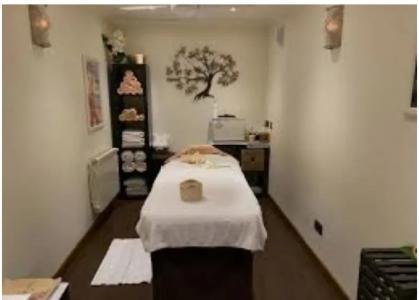 614648346: Chica busca chico en Zaragoza