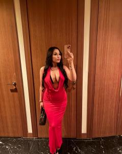 664480053: Chica busca chico en Cádiz