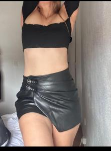 664332603: Chica busca chico en Madrid