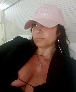 613212210: Chica busca chico en Mallorca