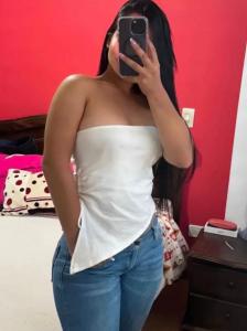 658094757: Chica busca chico en Madrid