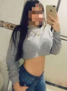 631292983: Chica busca chico en Cádiz