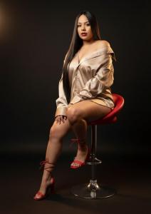 671268179: Chica busca chico en Madrid