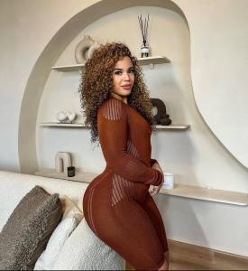 742097358: Chica busca chico en Granada