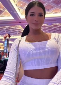 613924377: Chica busca chico en Las Palmas