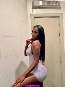 663669468: Chica busca chico en Las Palmas