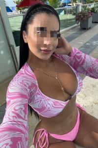 604358502: Chica busca chico en Sevilla