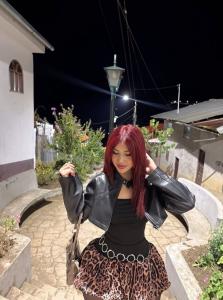 614923046: Chica busca chico en La Coruña