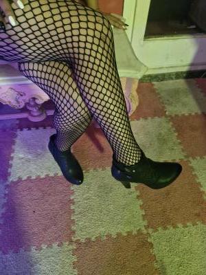 645577945: Chica busca chico en Barcelona