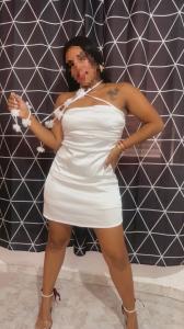 677388715: Chica busca chico en Madrid