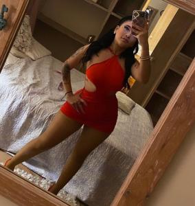 662042808: Chica busca chico en Málaga